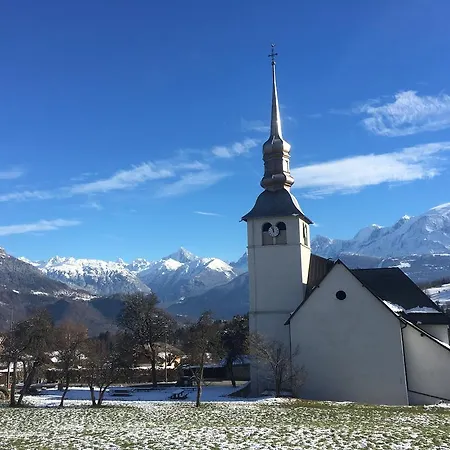 Отель Restaurant Le Bois Du Seigneur Chatillon-sur-Cluses